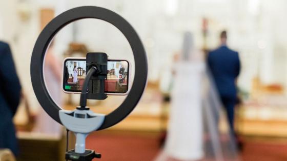 Livestreaming_Virtual Wedding Ceremony